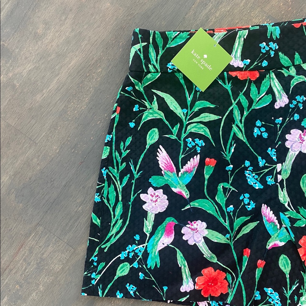 KATE SPADE SHORTS ♠️ - Picture 5 of 9
